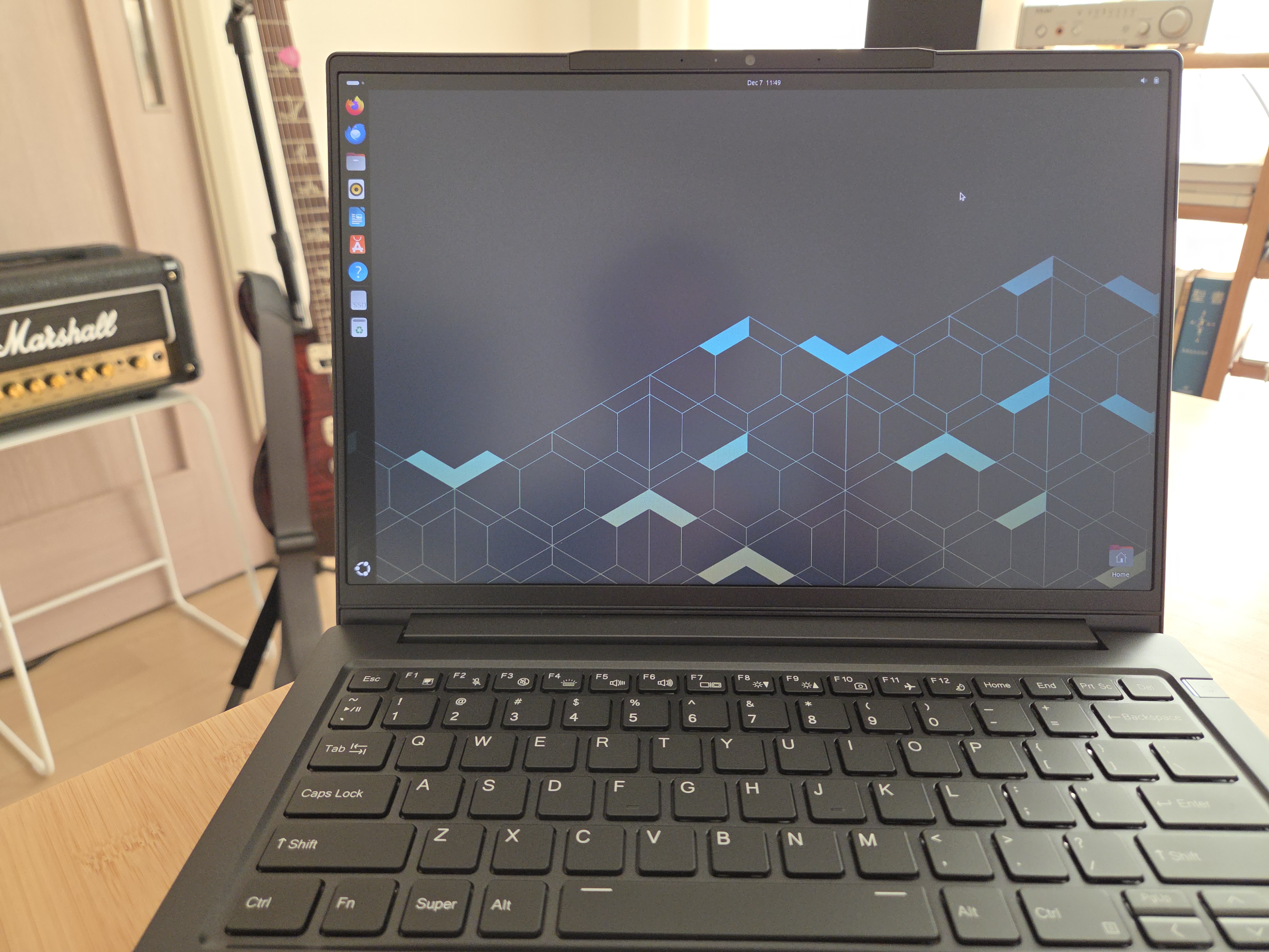 System76 Lemur Pro